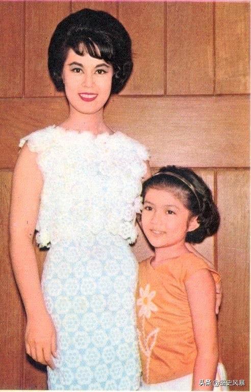 冯宝宝，冯宝宝真实身份大揭秘（养活10兄妹,被家人两度逼疯,60岁获新生图片）