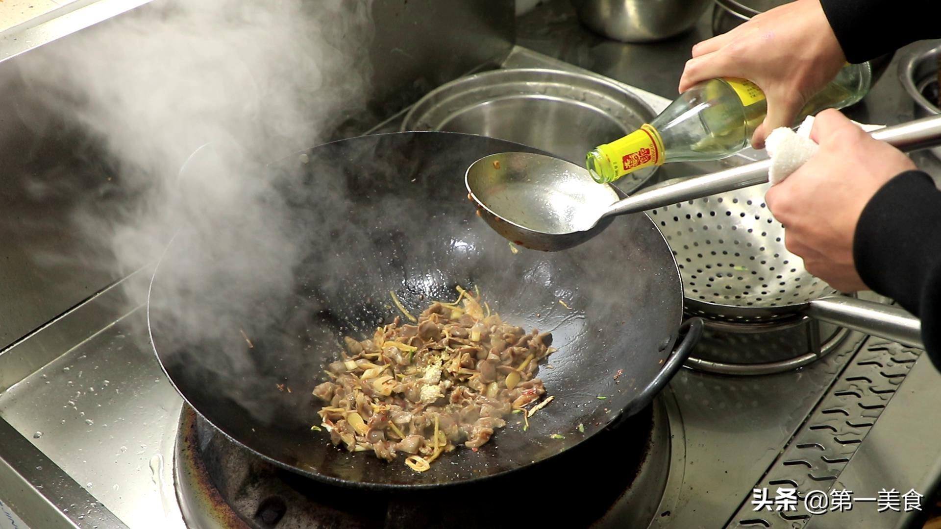 做香辣鸡胗的教程，厨师长教你一个小技巧