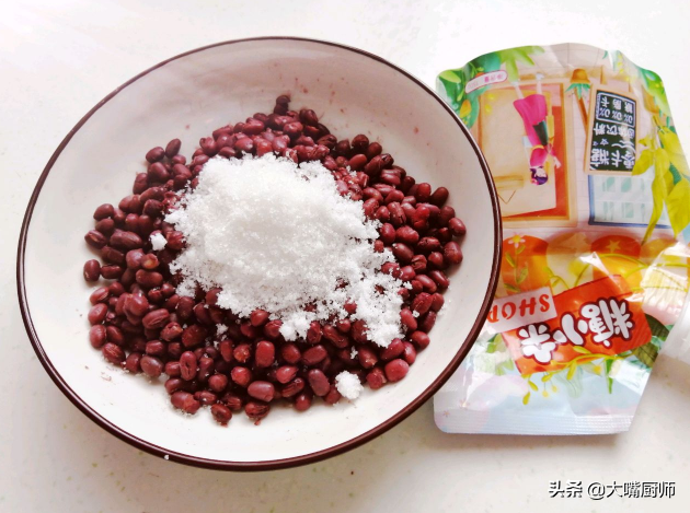 红豆有哪些做法，红豆的做法大全家常做法（末伏多吃红豆）