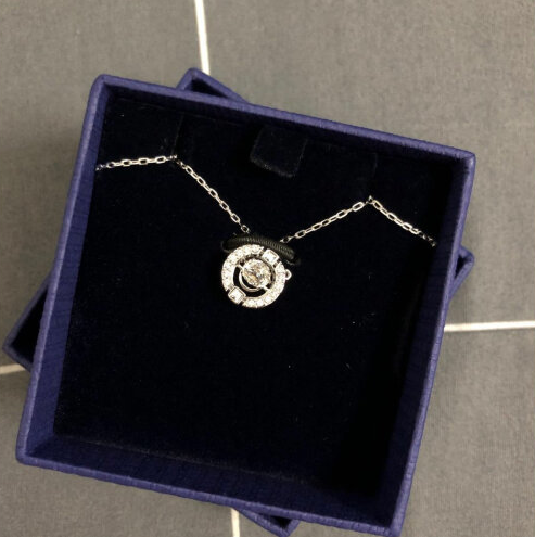 施华洛世奇项链，施华洛世奇项链什么档次（施华洛世奇项链为你表达爱）