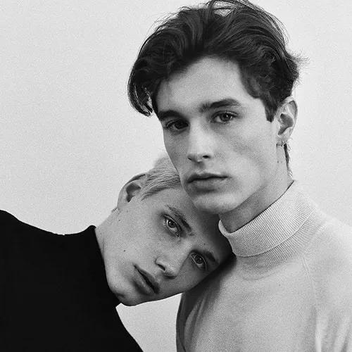 欧美范男生帅气头像集微信，欧美范男生帅气头像集（关于这种欧美风格男生头像合集）