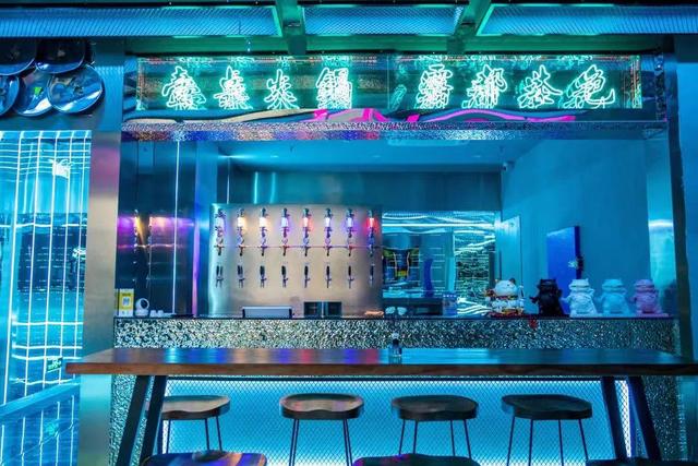 脆滑肉是哪里的菜，脆滑肉是哪里的菜系（收下这份这五家火锅你钟爱哪家）