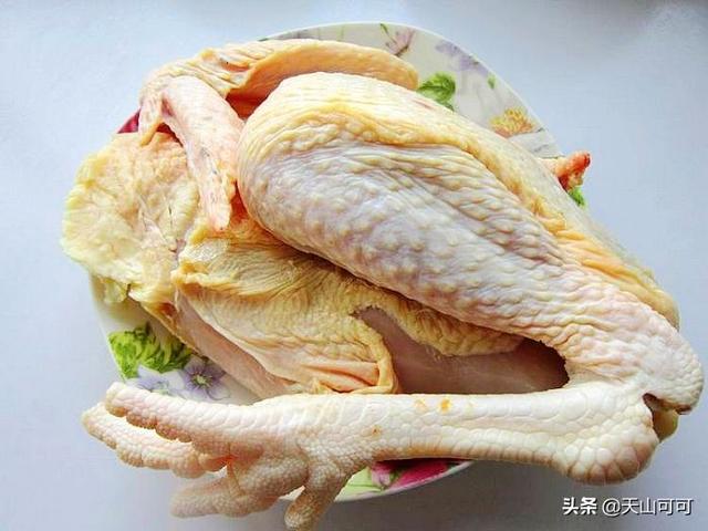 烧鸡是什么意思，梦见吃烧鸡是什么意思（烧鸡是公鸡好吃还是母鸡好吃）