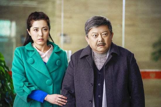 和珅扮演者是谁，和珅的扮演者（演了300多集的和珅）