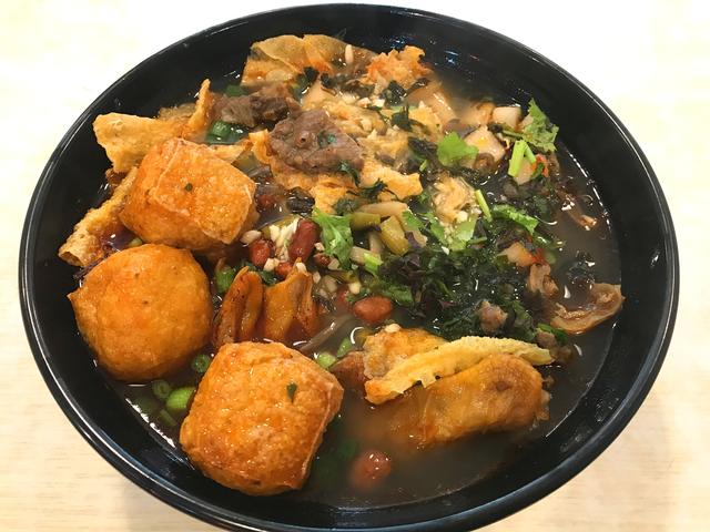 侗族的民族特色是什么，侗族的传统文化特色（认识柳州百里侗乡三江县）