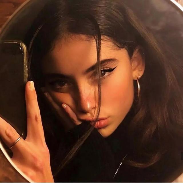 黑白欧美头像微信，黑白欧美头像（欧美头像酷拽情侣绝配）