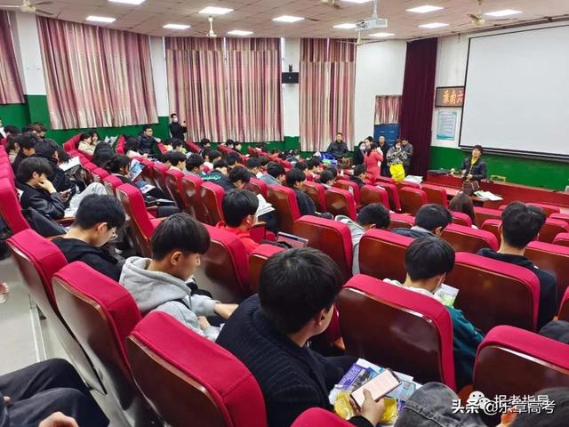 安徽工业经济职业技术学院录取查询，2021年安徽工业经济职业技术学院录取结果查询及录取通知书发放时间什么时候收到（我和春天有个约会—2021分类考试招生公益咨询会圆满落幕）