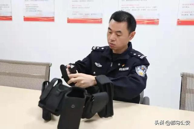 十九届六中会议精神心得体会，十九届六中全会（当好人民“守护者”——学习十九届六中全会精神心得体会）