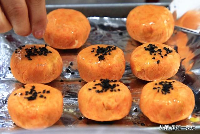 红薯芝士饼做法大全，红薯中加1块芝士