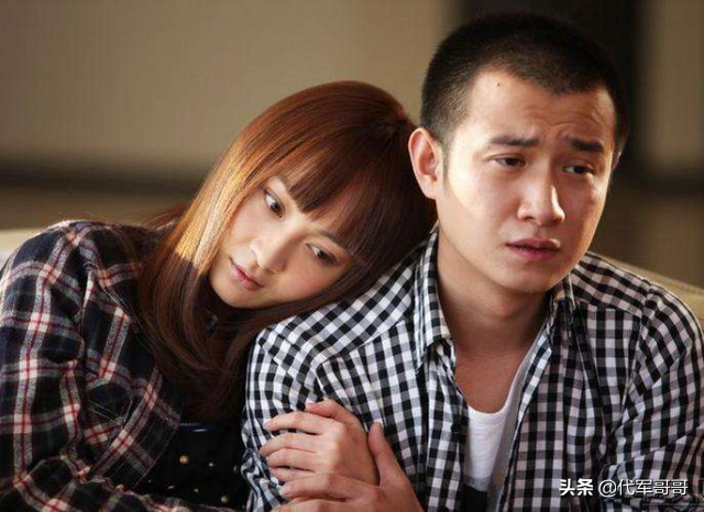 文章出轨对象是谁，文章出轨事件（文章出轨事件幕后是不是马伊琍）