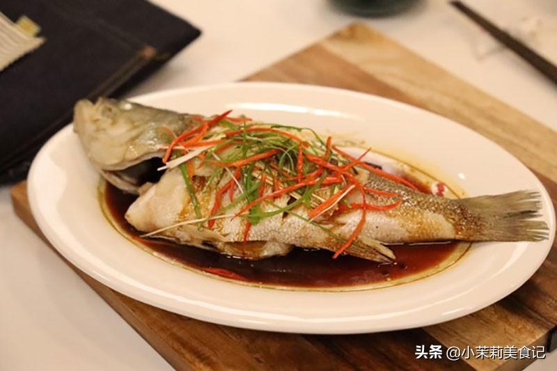 选购鲈鱼必看：海鲈与淡水鲈在口感、价格及营养上的关键区别解析