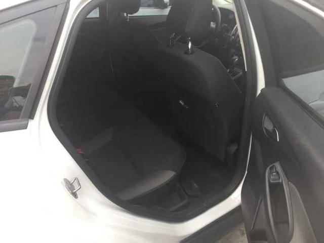 2012福克斯，2012新款福克斯（二手车行情之2012款福特福克斯）