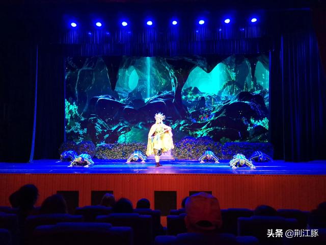 刘海砍樵讲的什么意思，刘海砍樵表达什么意思（我专程去看了一次）