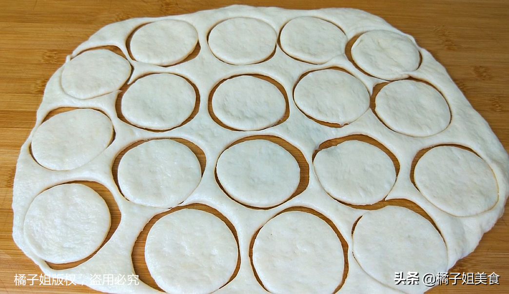 图片[4]-【油炸小油饼】做法步骤图 农村媳妇30年的经验 教你做最好吃的-起舞食谱网