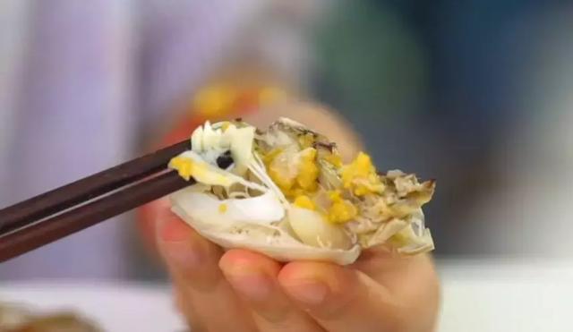 螃蟹蘸料怎么调好吃，清蒸螃蟹的蘸料怎么弄（大闸蟹吃了还想吃）