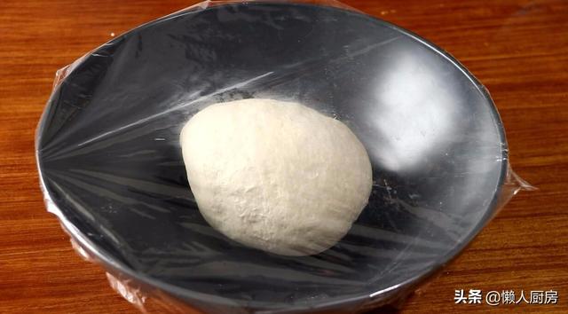 栗子饼的制作方法，栗子鸡蛋饼的制作方法（教你做一道甜而不腻的栗子饼）