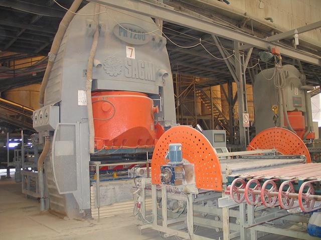 墙砖选购技巧解析，墙砖怎么选质量好坏（便宜的瓷砖和贵的瓷砖有什么区别）