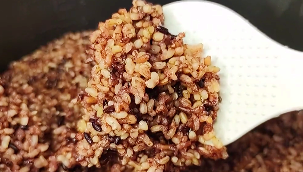 图片[4]-【三色糙米饭】做法步骤图 低脂高饱腹 营养味道好-起舞食谱网