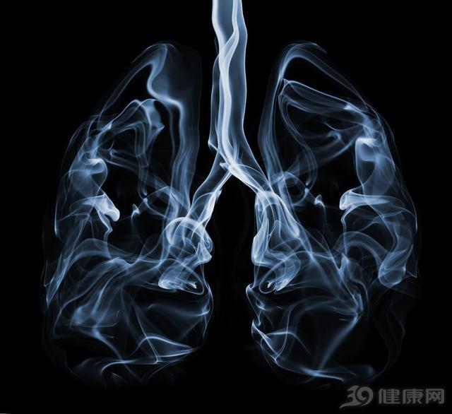 肺癌晚期能活多久，肺癌晚期能活多久到最后什么症（肺癌晚期，被告知活不过2个月）
