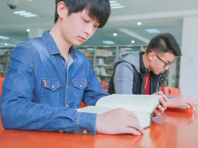 湖南有色金属职业技术学院官网，2021级湖南有色金属职业技术学院新生开学时间和入学指南及入学军训考试（湖南有色金属职业技术学院2020年单独招生指南）