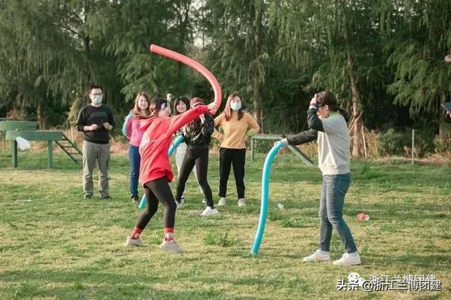 团建项目有哪些，在宿舍的团建项目有哪些（最适合秋天的五大团建项目）