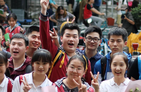 文科三本大学（这4所民办三本升级公办二本）