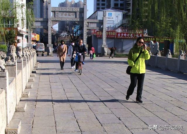 邯郸学步的意思，说的是河南人到河北学习走路（邯郸学步的意思）