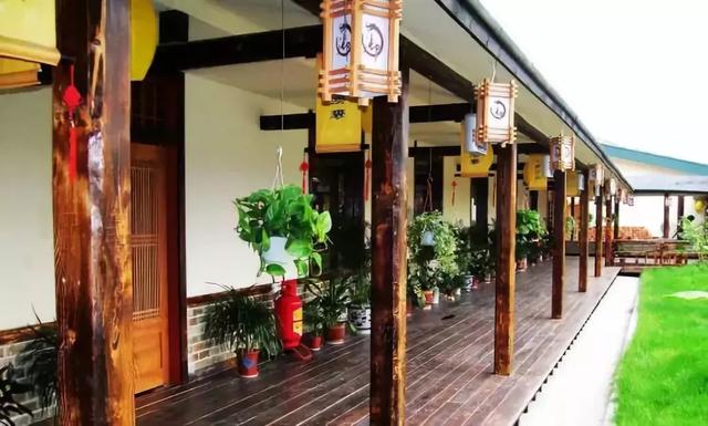 华山周边旅游攻略，介绍以下几个景点供参考（华山周边这份最新温泉攻略送给你）