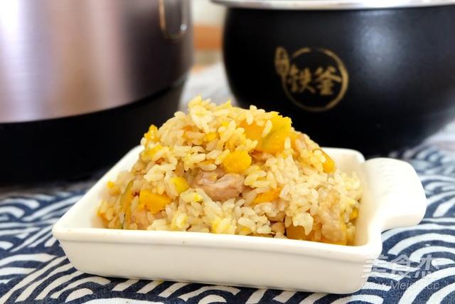 南瓜和鸡肉能一起吃吗能不能吃，南瓜和鸡肉能一起吃吗能不能吃虾（夏天出汗多要多吃这肉）