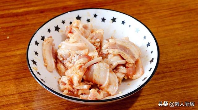 烤箱怎么做烧烤，烤箱烤鸡腿需要多长时间（想要吃烤肉不用去店里）