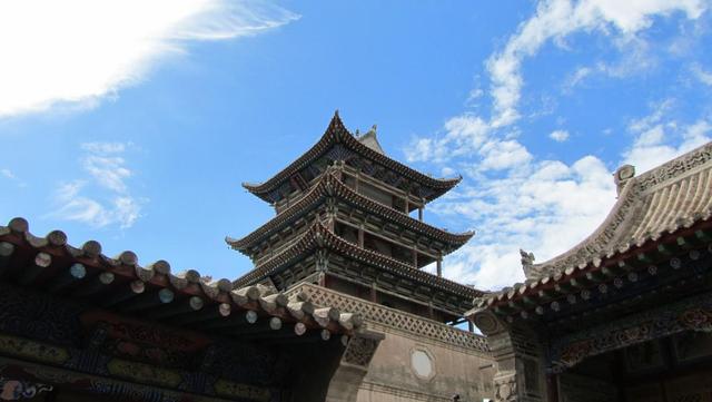 中国最大的内陆湖，中国最大内陆咸水湖是什么（有最美湖泊和壮美的峡谷）