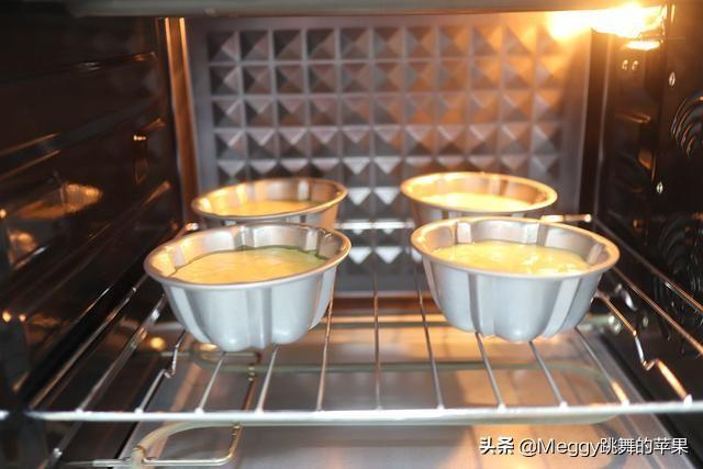 简单的家庭蛋糕做法，最简单蛋糕家庭做法（把全部材料拌一拌就能成功）