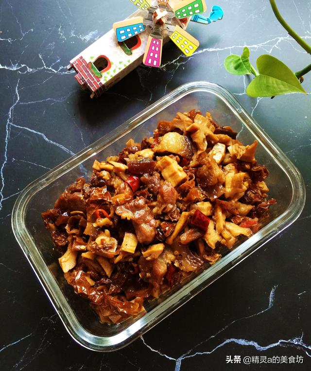 笋干怎么吃，干笋子怎么做好吃（笋干和此物才是天生一对）