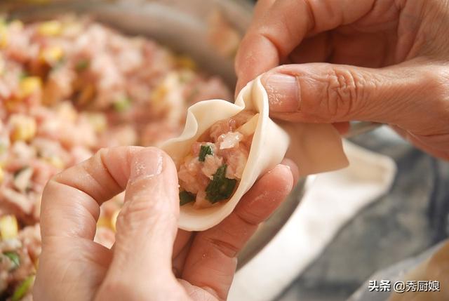 三鲜馅饺子的做法，三鲜饺子的做法（难怪饺子不鲜香还难吃）