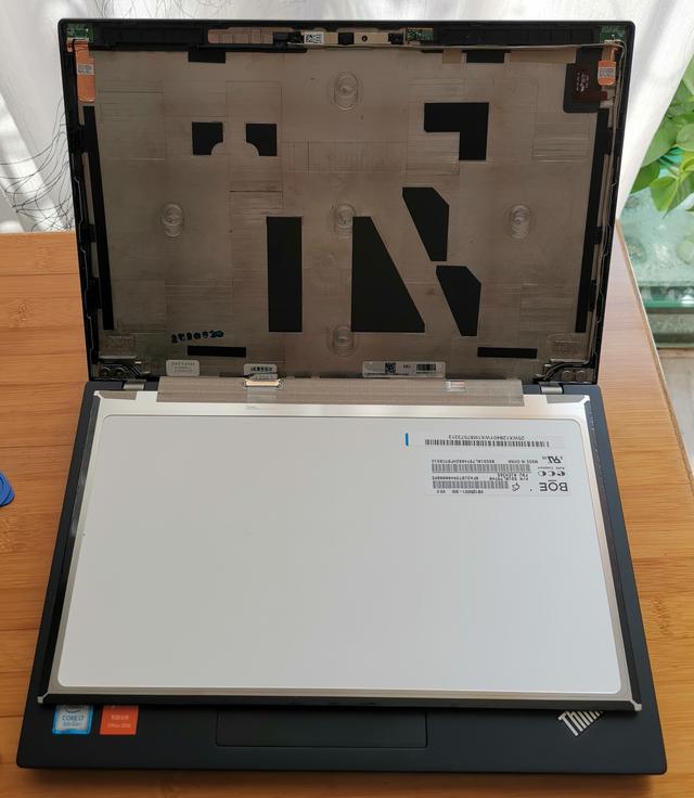 更换显示器在BIOS里怎么设置，换显卡bios要设置（眼睛终于不再受折磨）