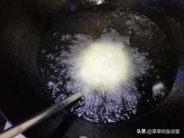 萝卜丝虾皮油墩子的做法，怎样做萝卜丝油墩子（简单易学的萝卜丝饼）