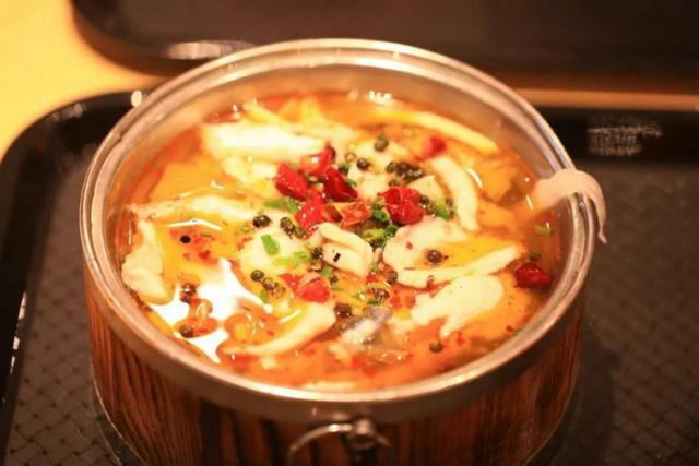 中南财经政法大学首义校区，中南财经政法大学首义校区地下为什么会有雷（藏有15组不为人知的“密码”）