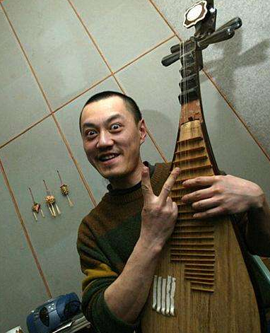 赵英俊是不是雪村，赵英俊雪村吴耀汉（北大学霸三次失业）