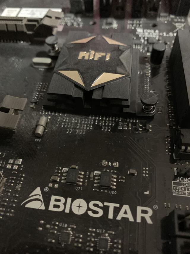 b150主板配什么cpu，z77主板参数（B150主板支持英特尔6789代处理器）