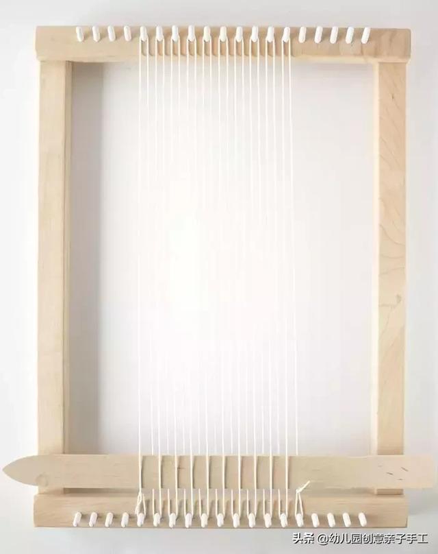 创意书签制作方法，阅读书签制作（毛线创意手工-杯垫、书签和挂饰）