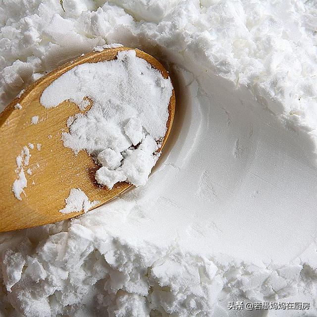 淀粉和芡粉是一样的吗，淀粉和芡粉是不是一样的（勾芡、挂糊、上浆到底用哪种）