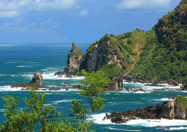 全日潮是怎么形成的，什么是全日潮（大量涌向岸边的海水）