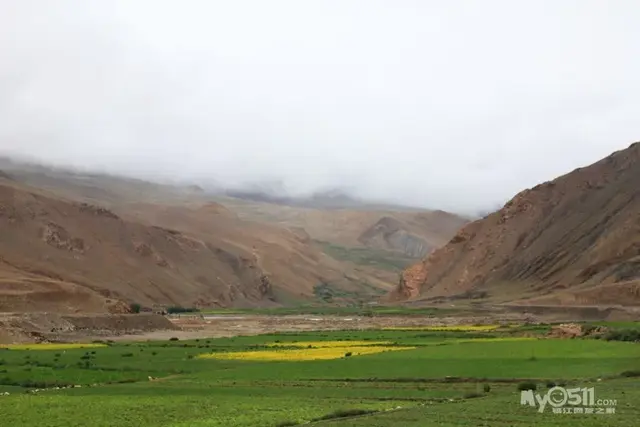 我的家乡在日喀则是什么歌，我的家乡在日喀则是什么歌歌词是什么意思（行走在通天的路上<中>）