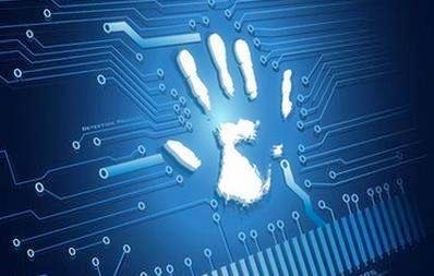 北京警方破获钓鱼网站团伙，专设虚假网池塘诱骗网民，重拳打击网络诈骗犯罪行为。