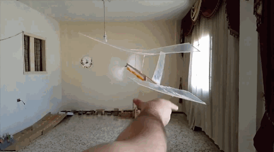 简易飞机模型制作，100个简单的科技小制作_100个简单的科技小制作视频_100个简单的科技小制作不倒翁（用竹蜻蜓原理做一个简易飞机）