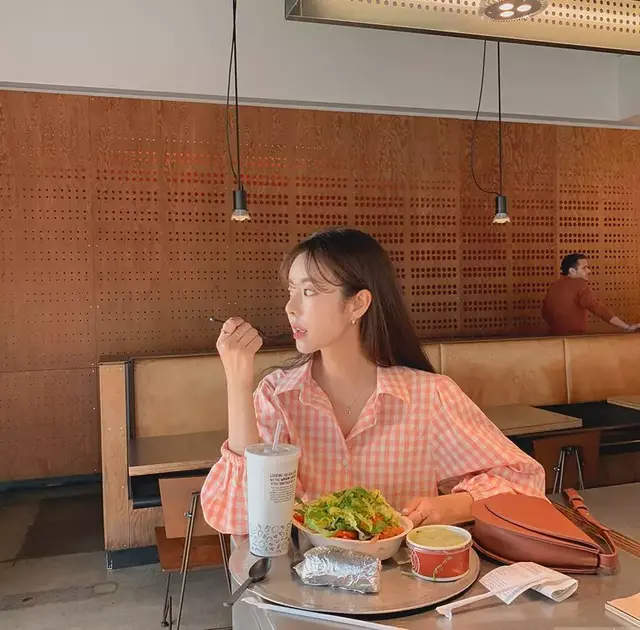 CHERRYKOKO是哪个国家的品牌，cherrykoko旗舰店（早春这样穿，活该你好看）