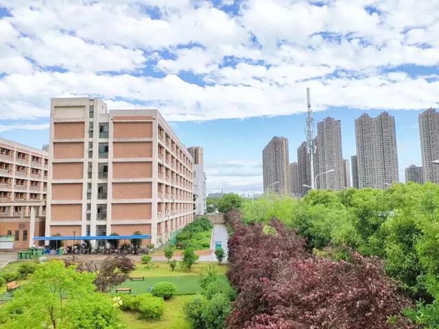 安徽三联学院地址，安徽三联学院怎么样好不好全国排名第几（<三十三>安徽三联学院）