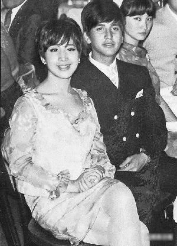 赌王的子女介绍，赌王的老婆及子女介绍（有人落魄到靠脚底按摩为生）