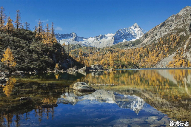 成都周边五一旅游最佳去处，五一长假成都周边旅游推荐（成都周边人少景美的景点）