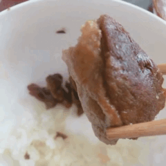 传统的姜母鸭美食，北方人第一次吃姜母鸭竟吃不够